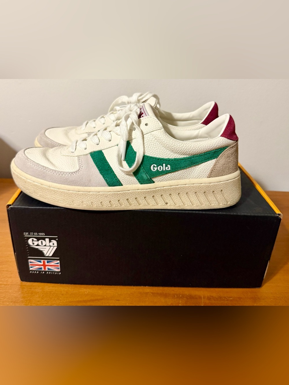 Gola Women’s Grandslam Trident Sneakers in White, Emerald & Cerise